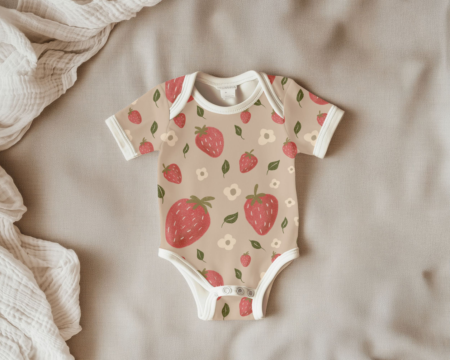 Vintage Strawberry Seamless Pattern
