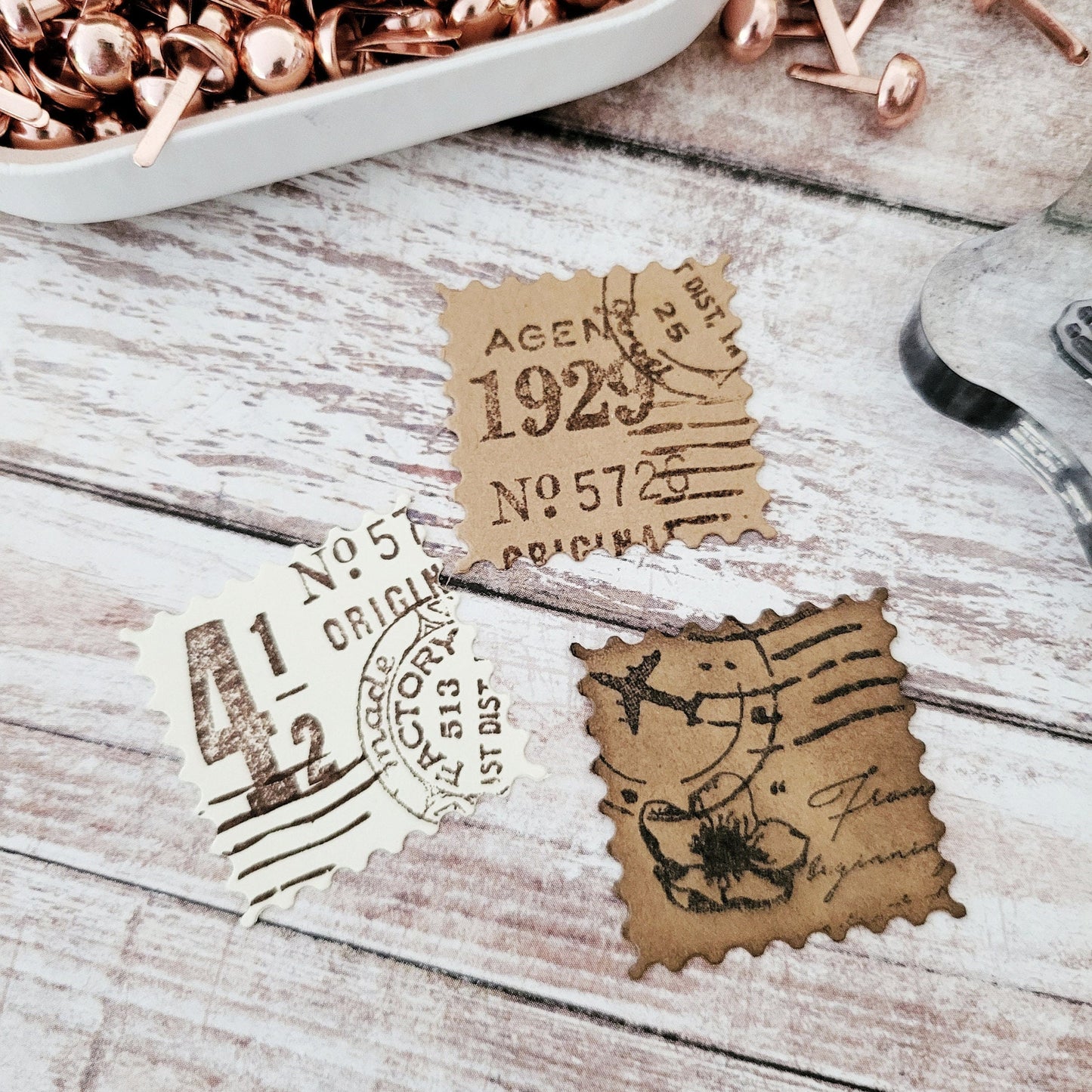 Die-cuts Square Postage